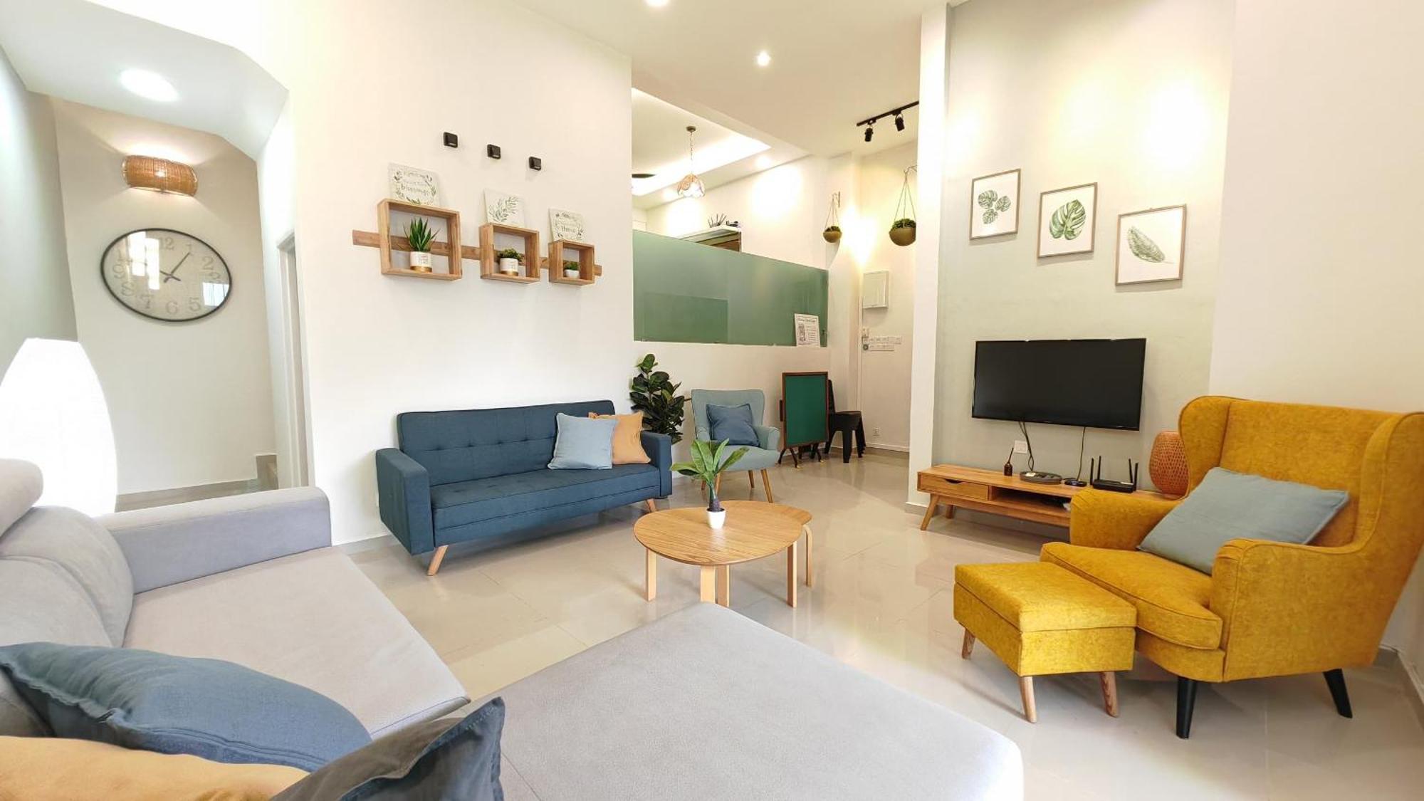 Ocean 19 Shamrock Villa Beachfront Big Group 4 Bedroom 5 Bathroom With Pool Tanjung Bungah  Exterior photo